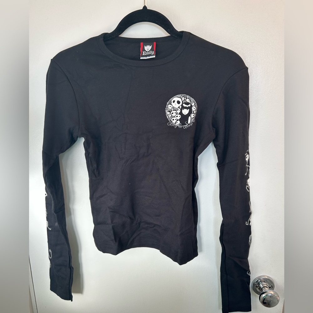 Deadstock Y2K Emily the Strange Long Sleeve Graphic Tee - Skull Circle Logo